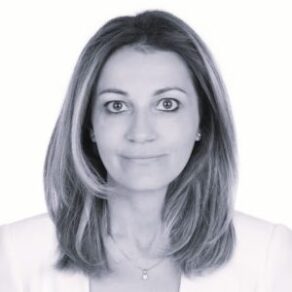 Belinda Jain headshot (1)